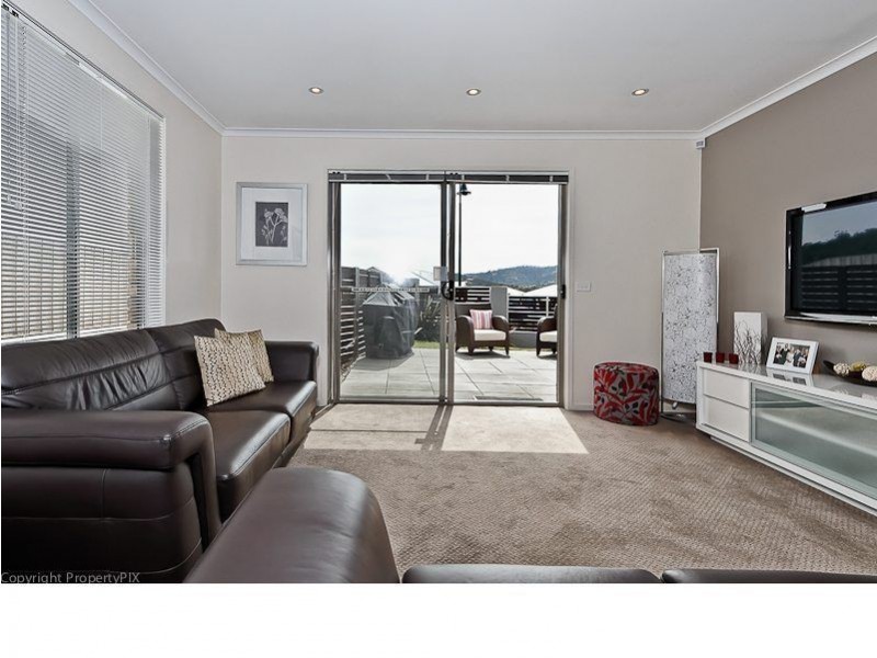 1/72 Glebe Hill Road, Howrah TAS 7018