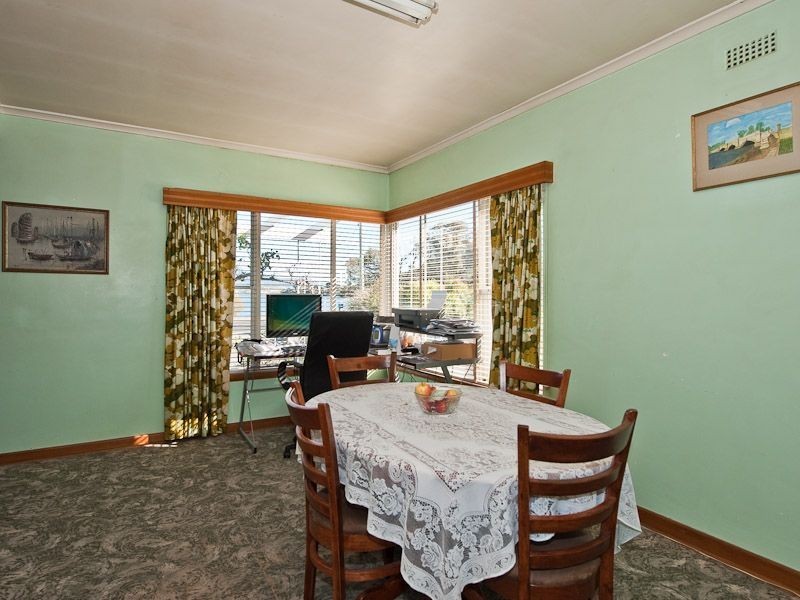 73 Esplanade, Rose Bay TAS 7015
