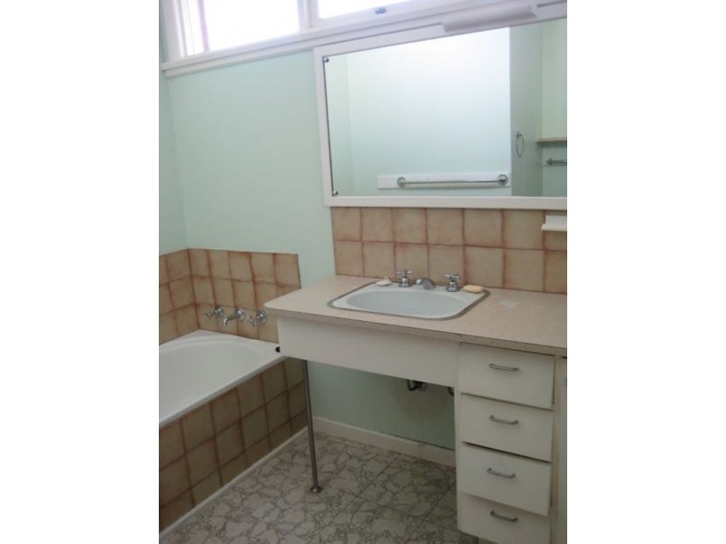 8 Dodson Street, Rosetta TAS 7010