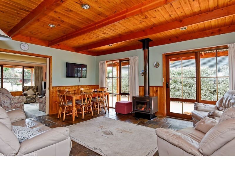 32 Seabrook Street, Seven Mile Beach TAS 7170