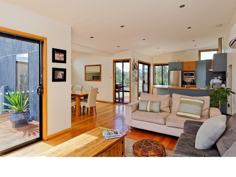 70 Bicheno Street, Clifton Beach TAS 7020
