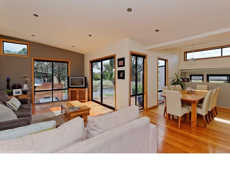70 Bicheno Street, Clifton Beach TAS 7020
