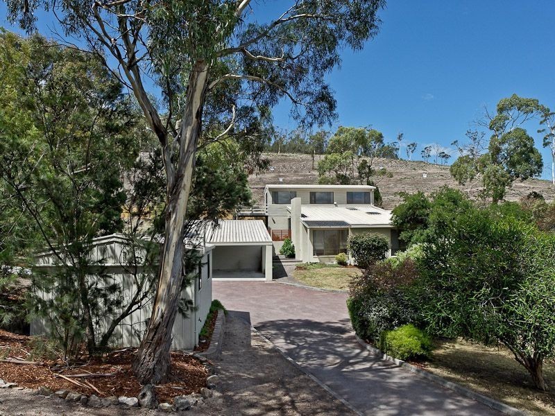 6 Merindah Street, Howrah TAS 7018