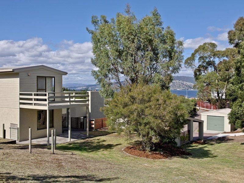 6 Merindah Street, Howrah TAS 7018