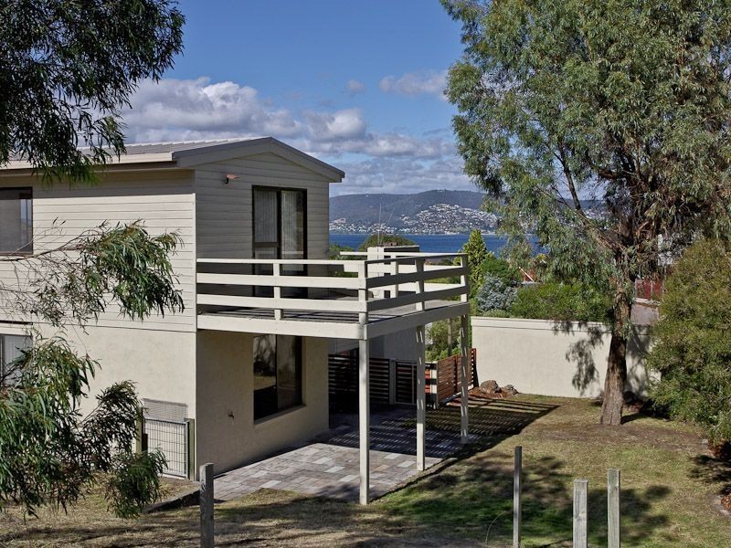 6 Merindah Street, Howrah TAS 7018