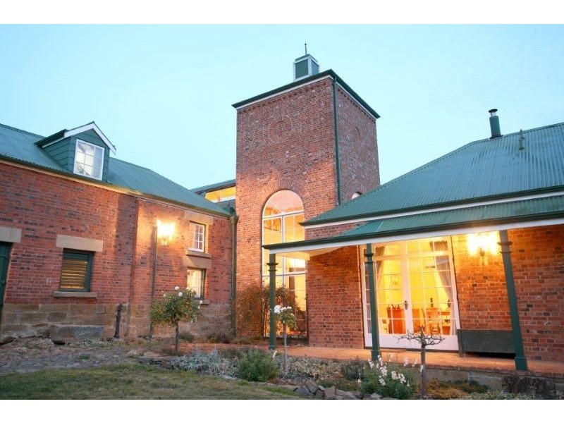 ‘Roslyn’/409 White Kangaroo Road, Campania TAS 7026