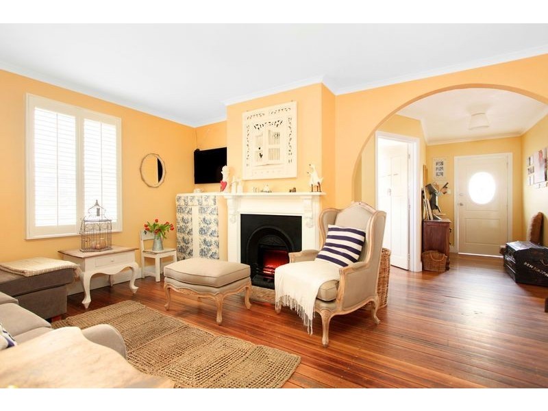 10 Hilton Road, Claremont TAS 7011