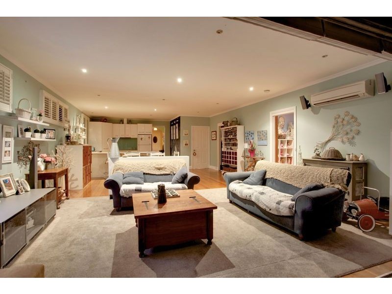 10 Hilton Road, Claremont TAS 7011