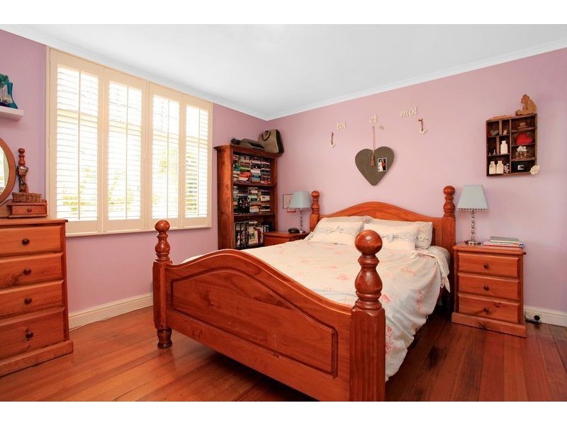 10 Hilton Road, Claremont TAS 7011