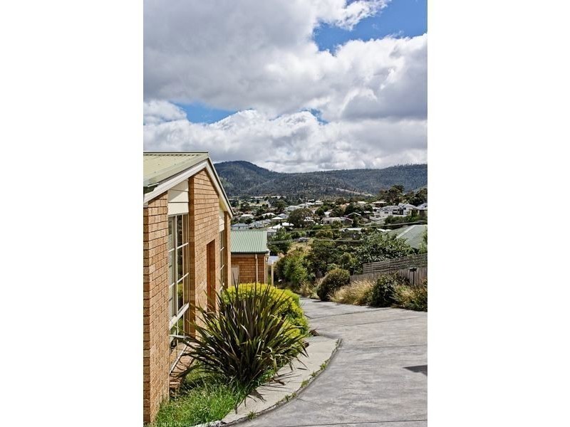 3/21 Quarry Road, Mornington TAS 7018