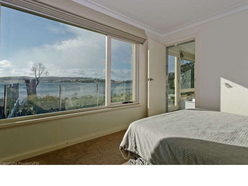 6/2 Louisville Road, Orford TAS 7190