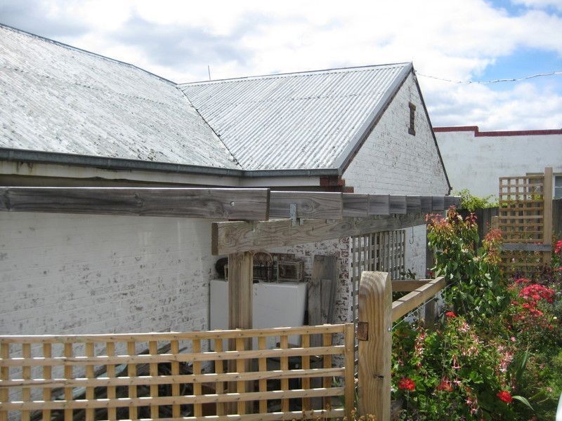 548 Main Road, Rosetta TAS 7010