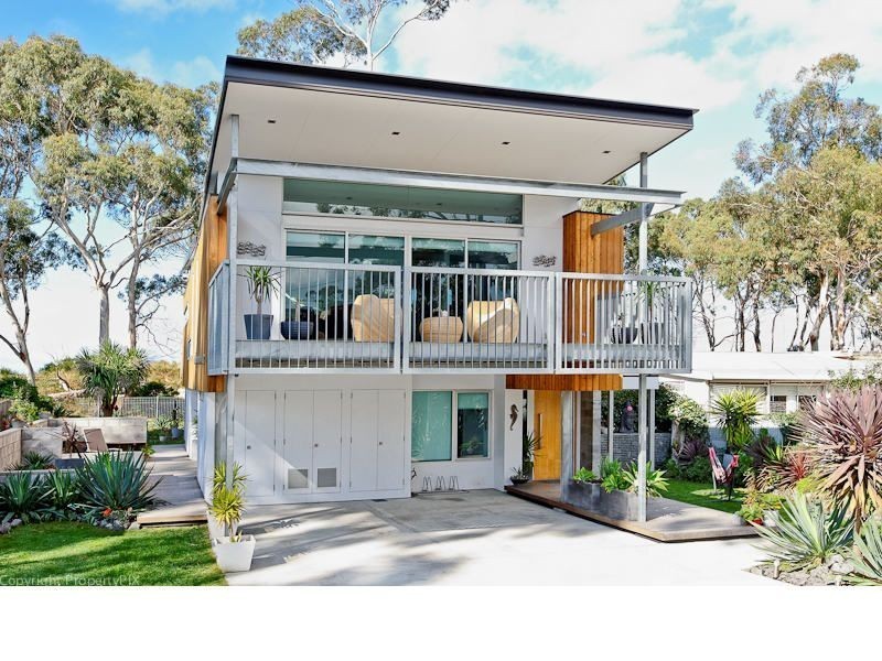 33 Surf Road, Seven Mile Beach TAS 7170