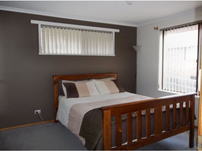 15 Holland Court, Howrah TAS 7018