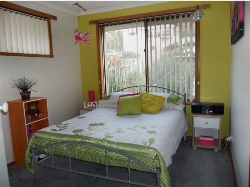 15 Holland Court, Howrah TAS 7018