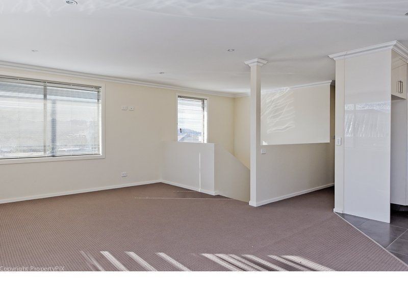 1/14 Glenfern Street, Howrah TAS 7018