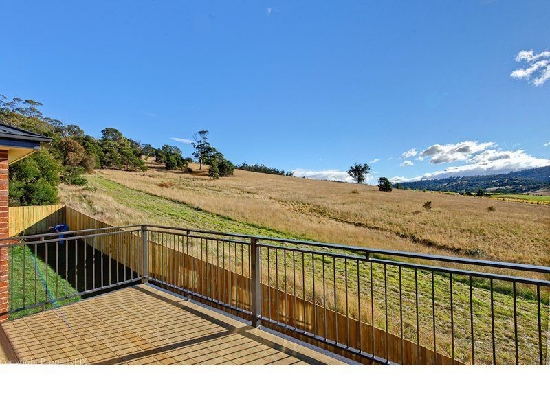 2/14 Glenfern Street, Howrah TAS 7018
