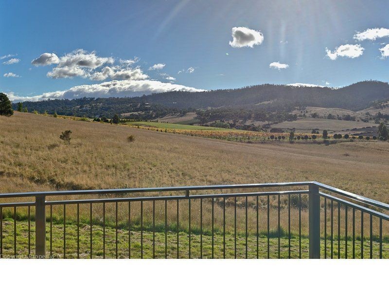 2/14 Glenfern Street, Howrah TAS 7018