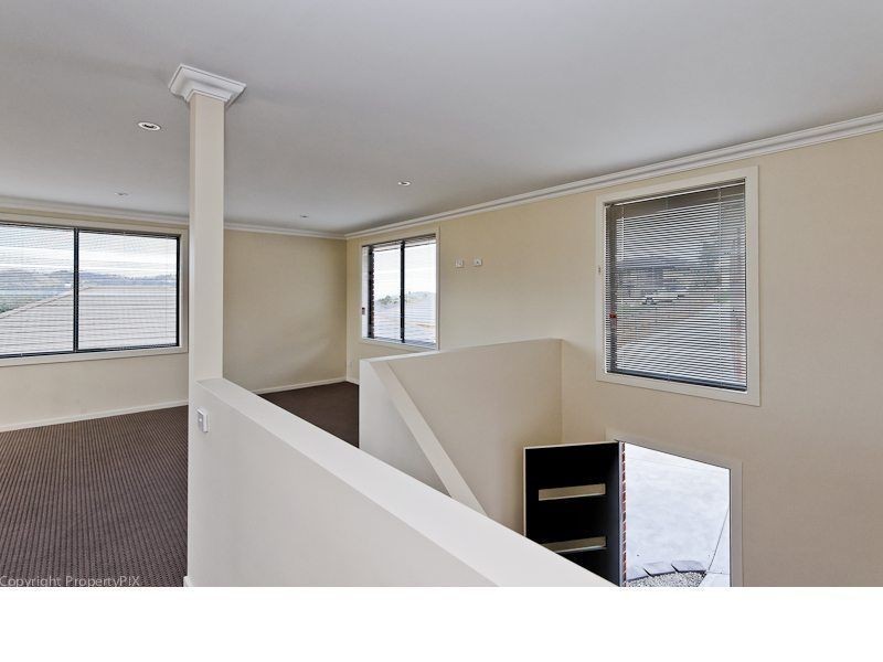 2/14 Glenfern Street, Howrah TAS 7018