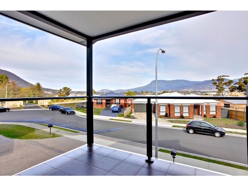 73a+b Churinga Waters Drive, Old Beach TAS 7017