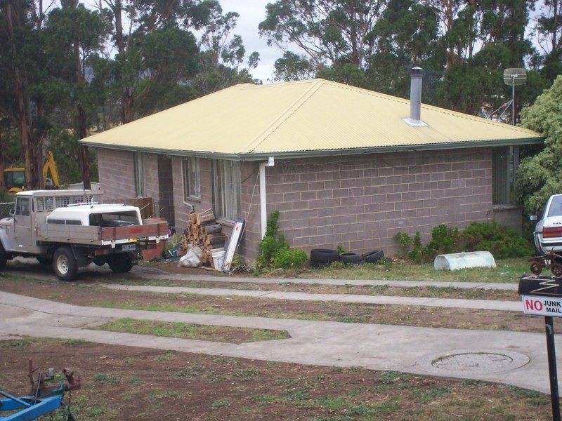 27 Calvert Crescent, Gagebrook TAS 7030