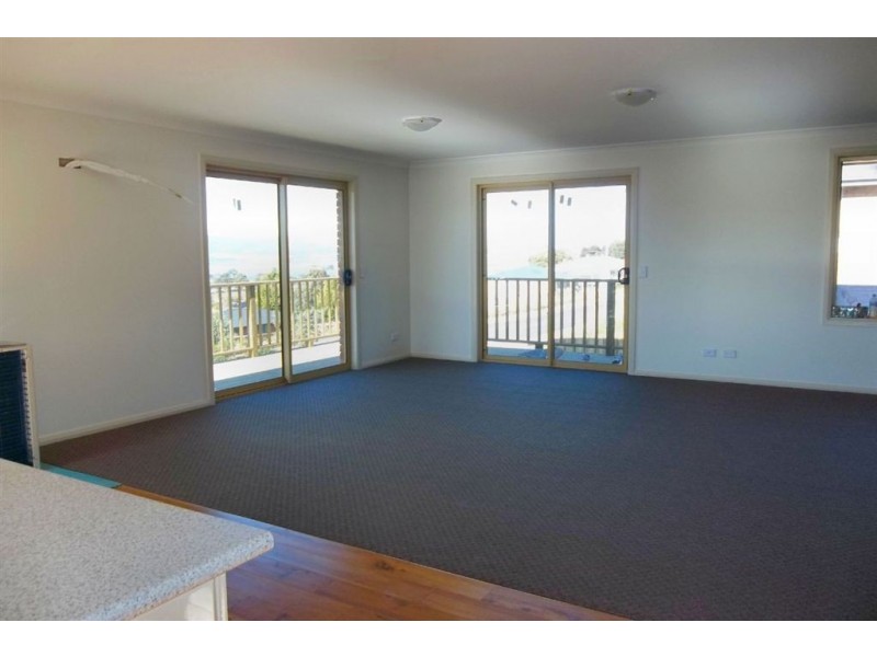 31 Emmaline Court, Rokeby TAS 7019