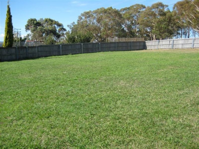 2/38 Cuthbertson Place, Lenah Valley TAS 7008