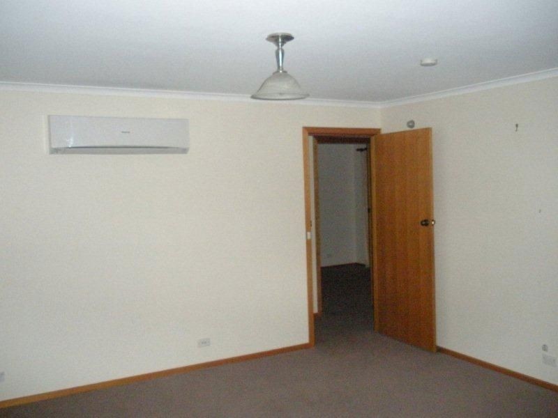 2/8 Tregear Street, Moonah TAS 7009