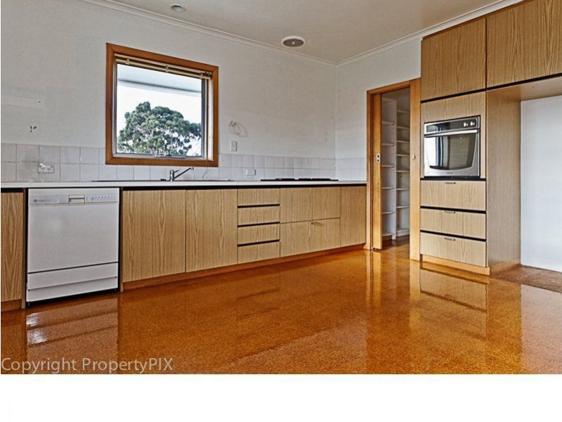 510 Churchill Avenue, Sandy Bay TAS 7005