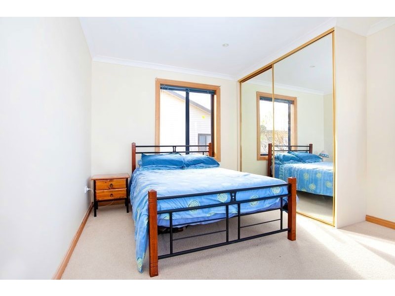 8 Seamew Street, Claremont TAS 7011