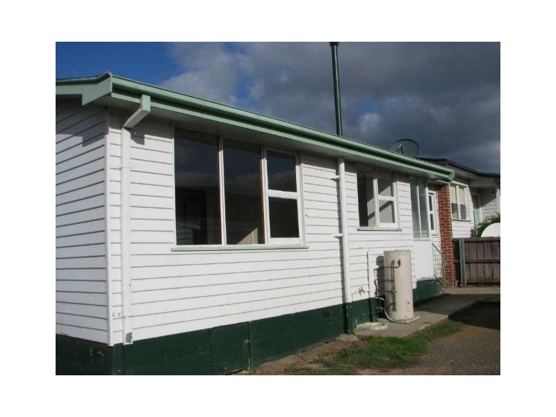 32 Moorina Crescent, Berriedale TAS 7011