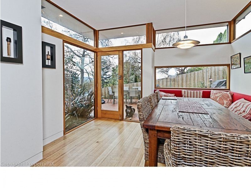 7 Auvergne Avenue, Mount Stuart TAS 7000