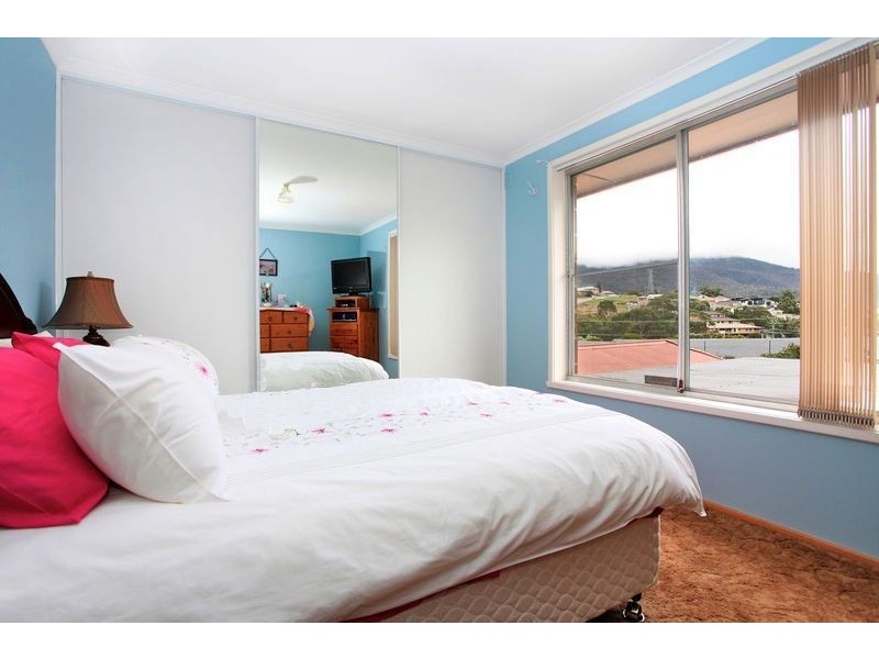 12 Devines Road, Glenorchy TAS 7010