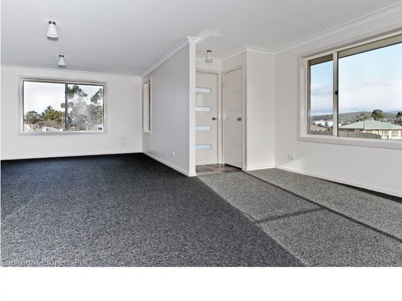 36 Cavenor Drive, Rokeby TAS 7019