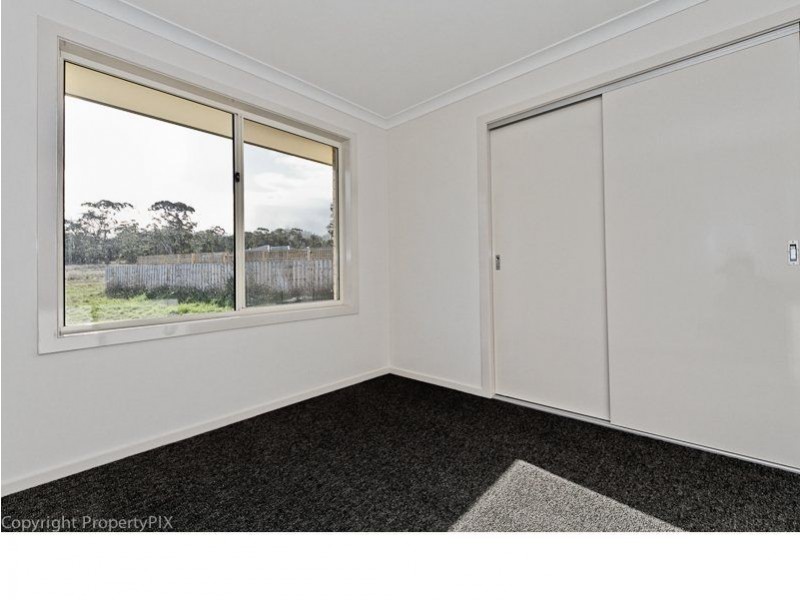 36 Cavenor Drive, Rokeby TAS 7019