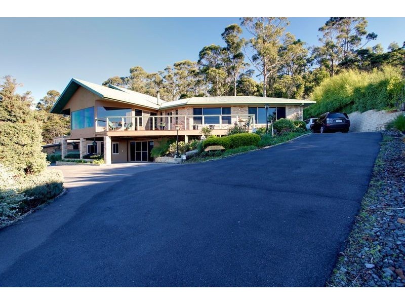 11 Alma Road, Orford TAS 7190