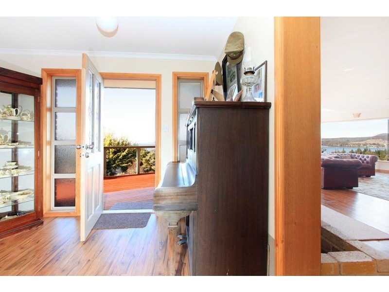 11 Alma Road, Orford TAS 7190