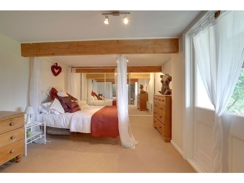 26 Sharland Avenue, New Norfolk TAS 7140