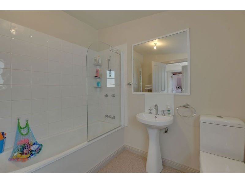 26 Sharland Avenue, New Norfolk TAS 7140