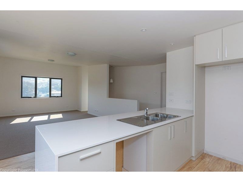 12 Dumbarton Drive, Geilston Bay TAS 7015