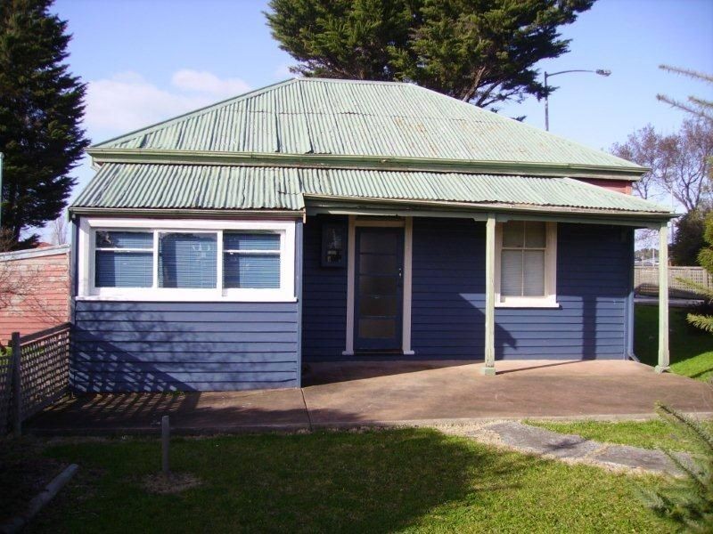 13 Main Road, Claremont TAS 7011