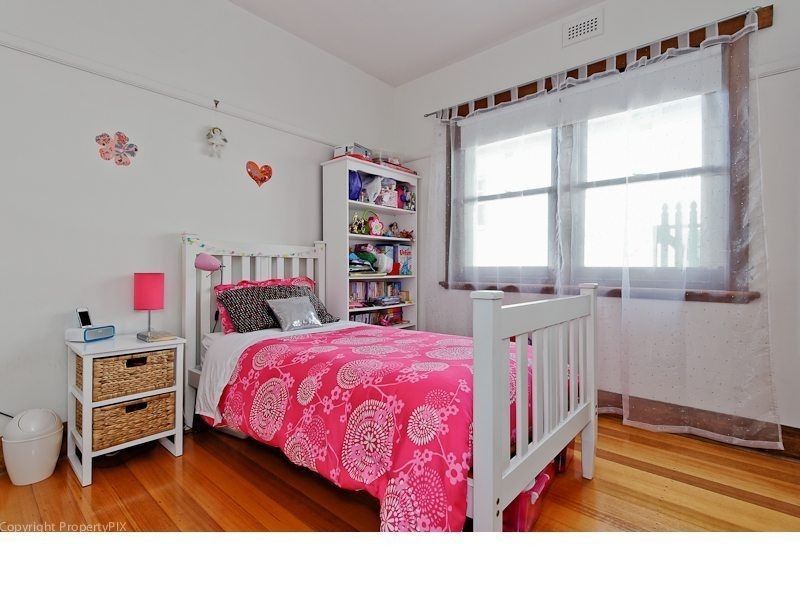 32 Jennings Street, New Town TAS 7008