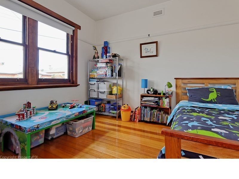 32 Jennings Street, New Town TAS 7008