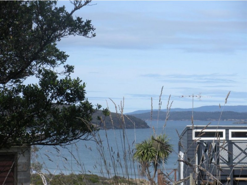 16 East Street, Dodges Ferry TAS 7173