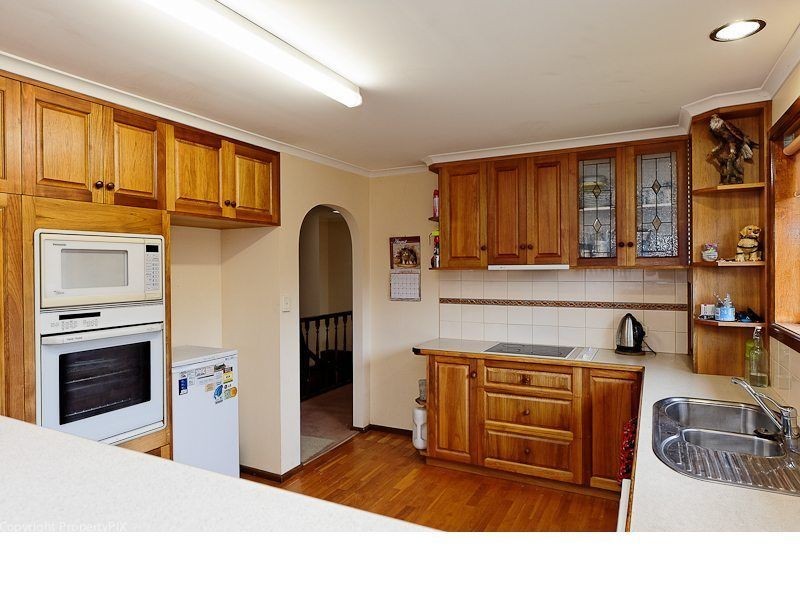 2 Hawthorn Drive, Kingston TAS 7050