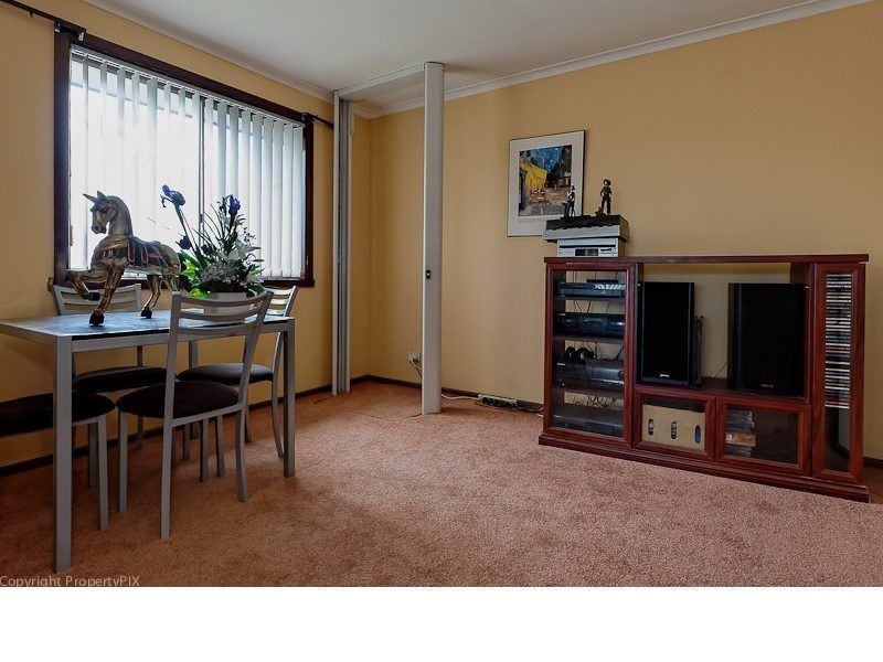 2 Hawthorn Drive, Kingston TAS 7050