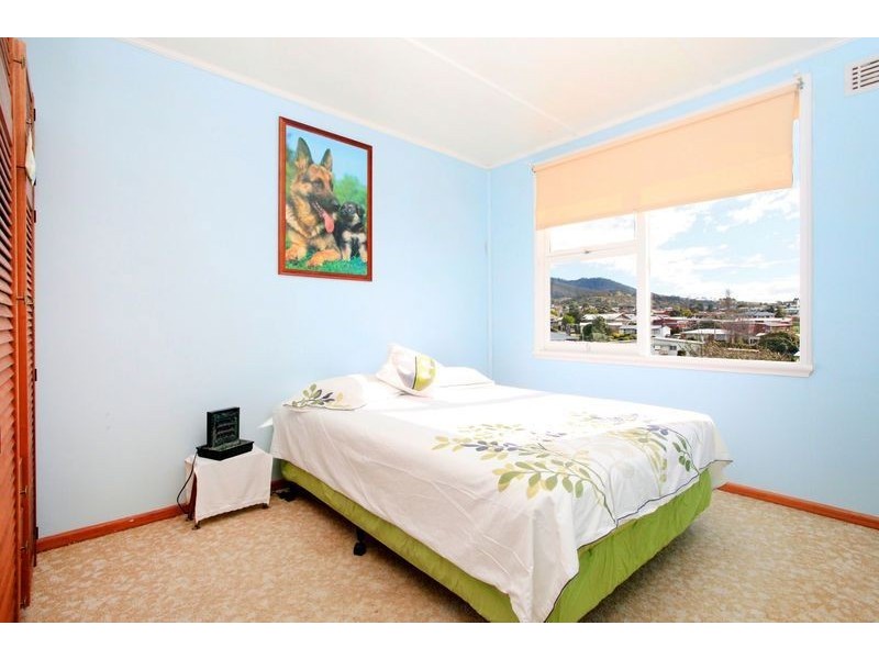 16 Belgrave Street, Claremont TAS 7011