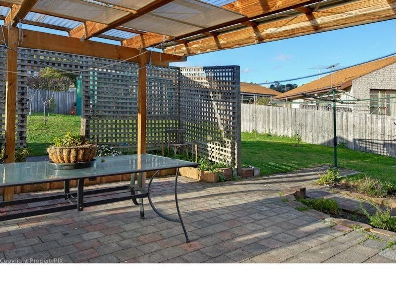 152 East Derwent Highway, Lindisfarne TAS 7015