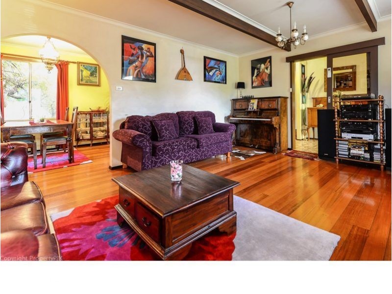 1 Kuru Road, Seven Mile Beach TAS 7170