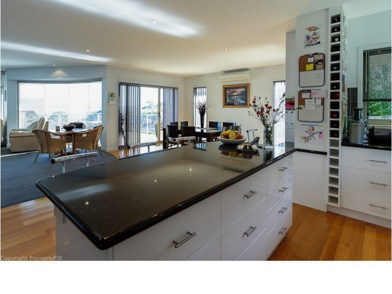 4 Parrott Place, Tranmere TAS 7018